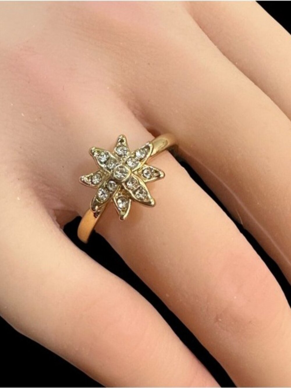 Vintage North Star Ring Starburst Shaped Yellow Gold Tone Size 6.5 Womens